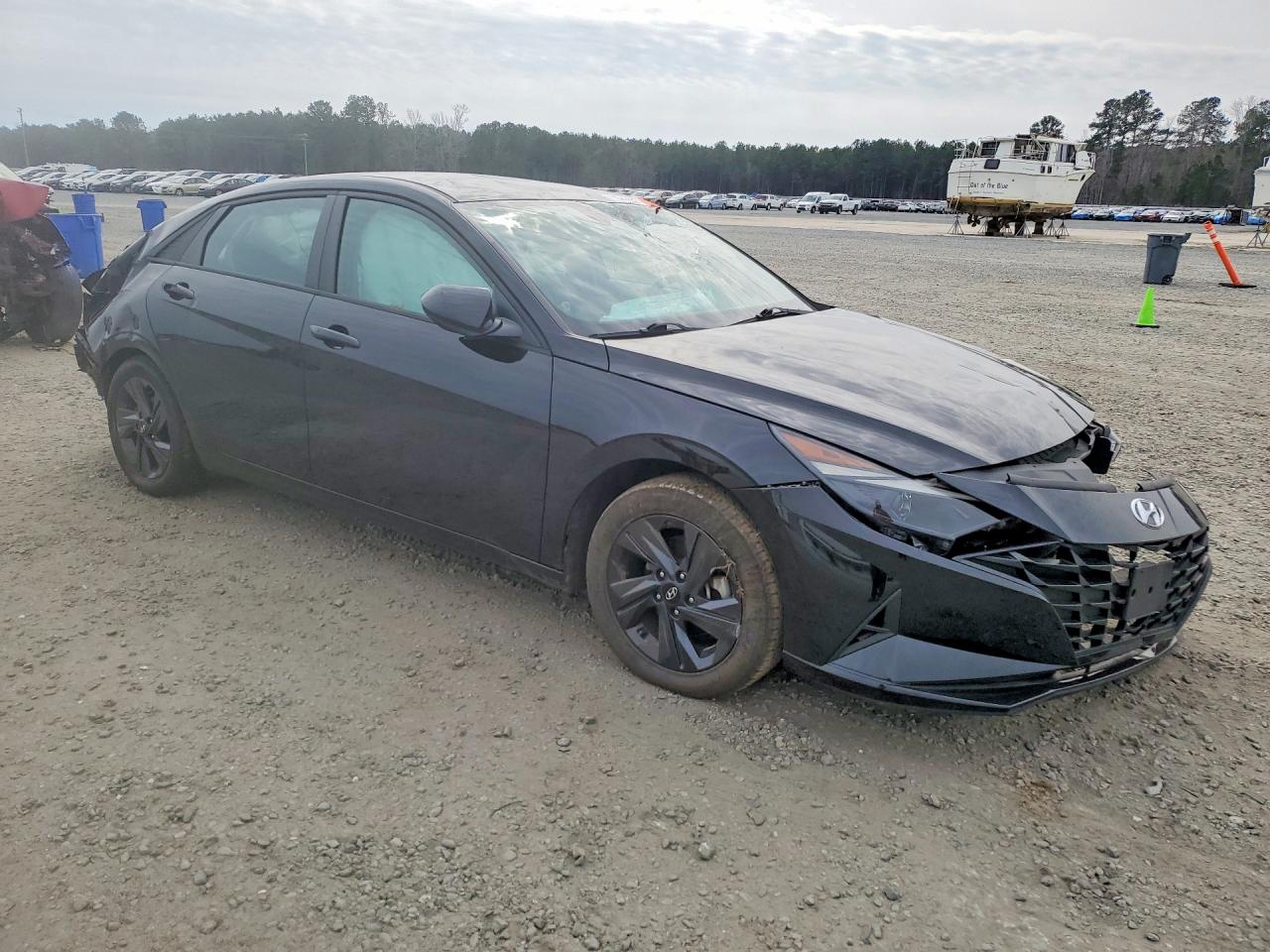 Hyundai ELANTRA Blue
