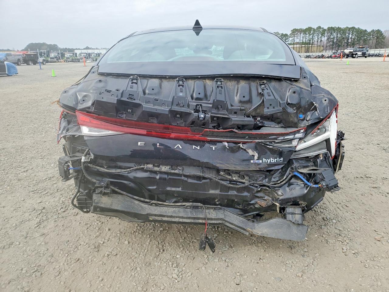 Hyundai ELANTRA Blue