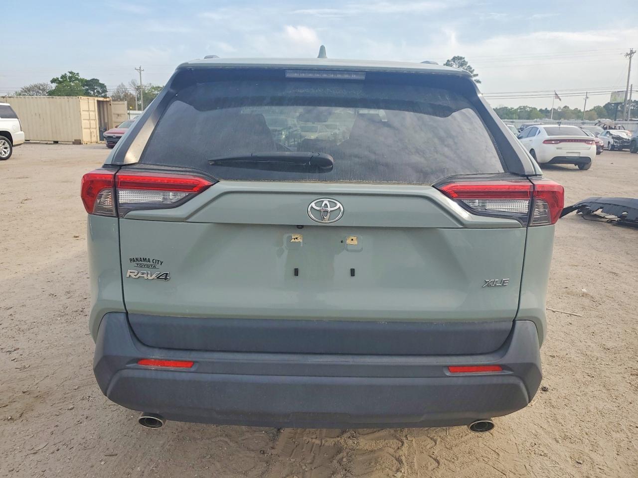Toyota RAV4 Xle Premium