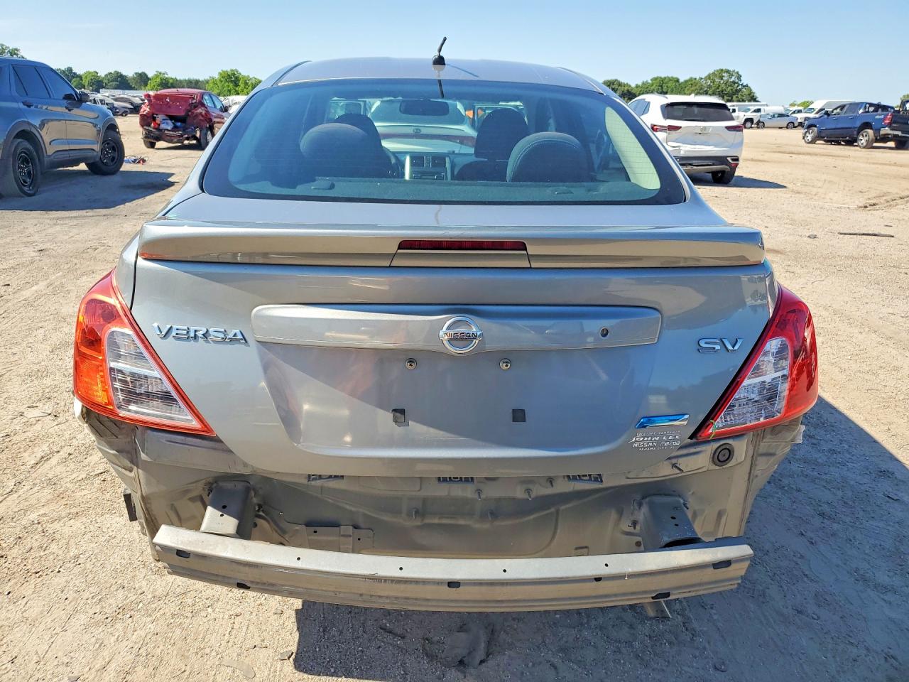 Nissan Versa 1.6 Sv