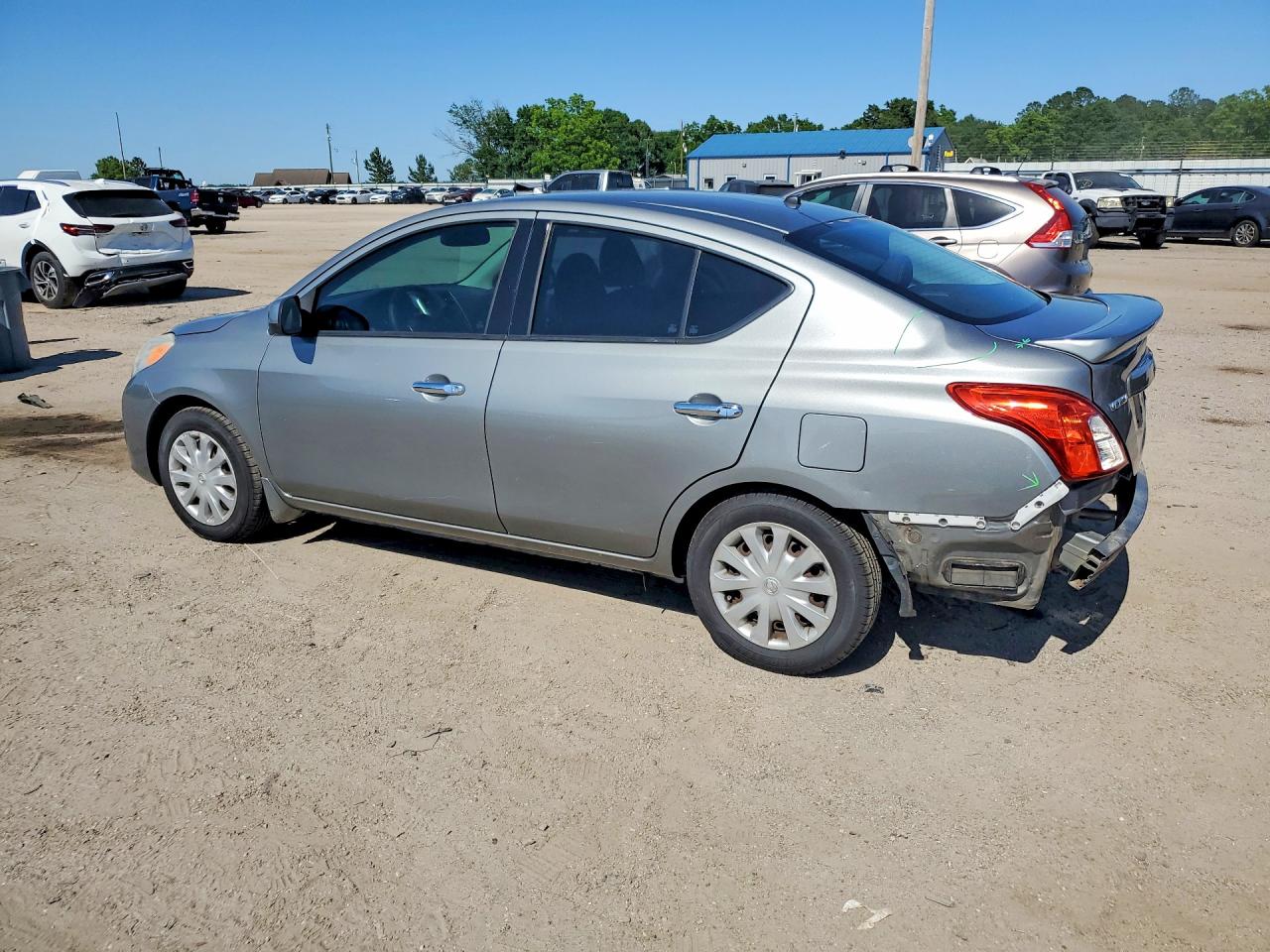 Nissan Versa 1.6 Sv