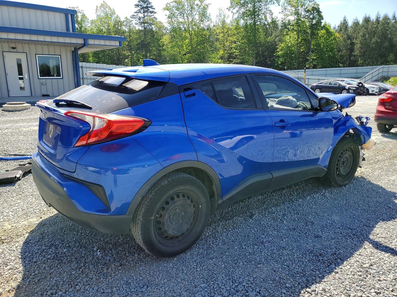 Toyota C-hr Le Le