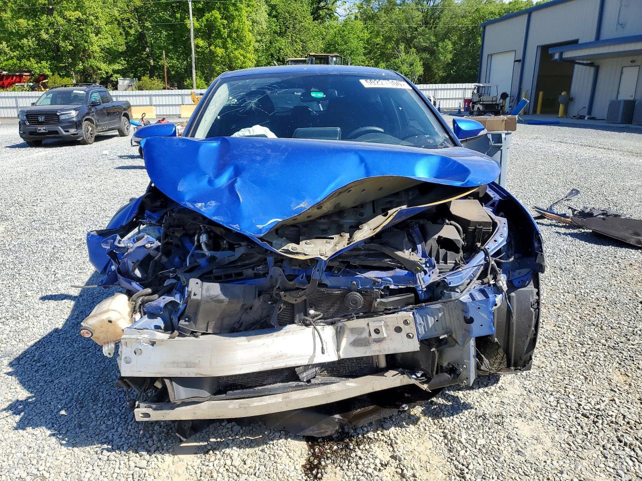 Toyota C-hr Le Le