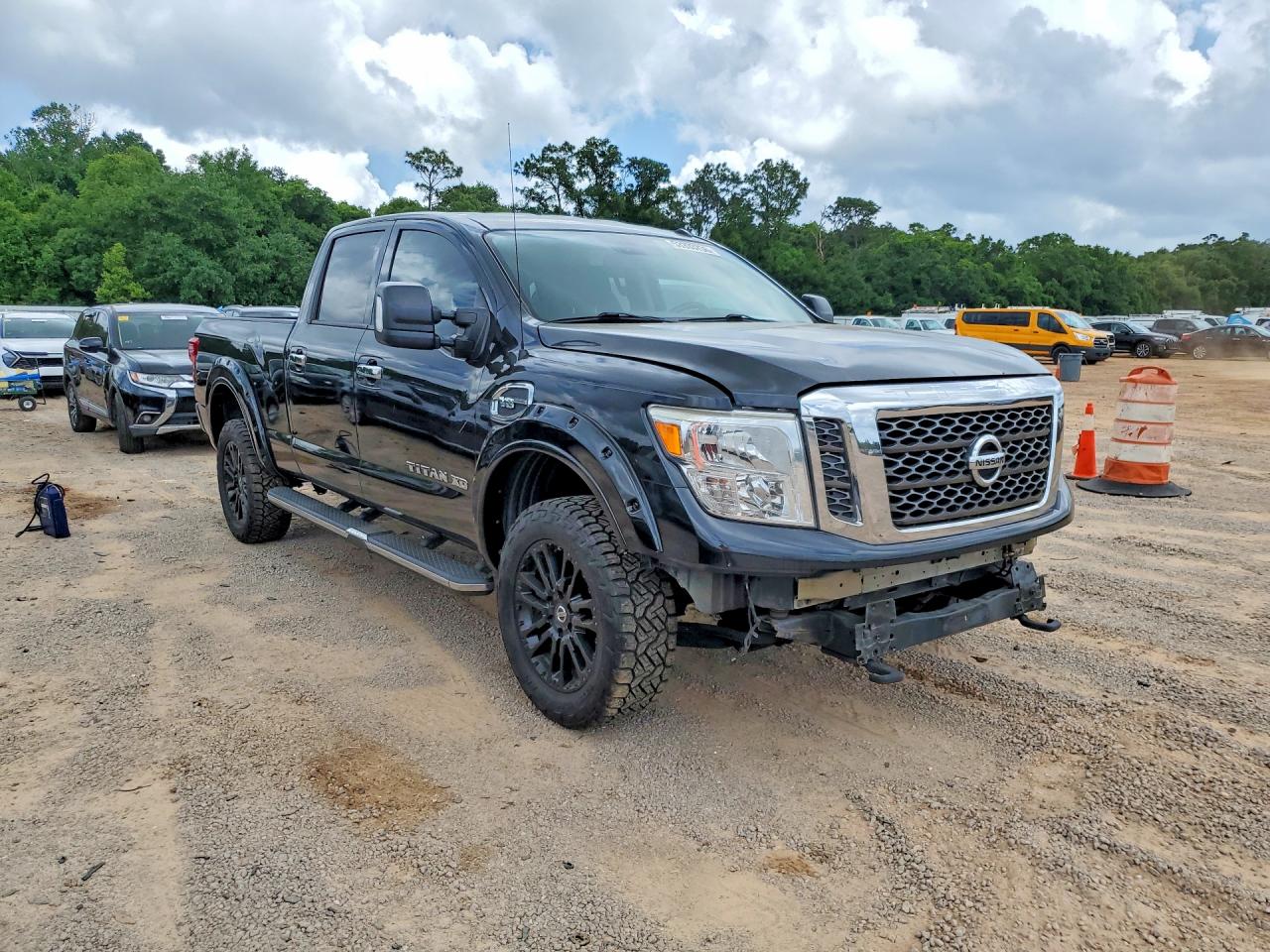 Nissan Titan S