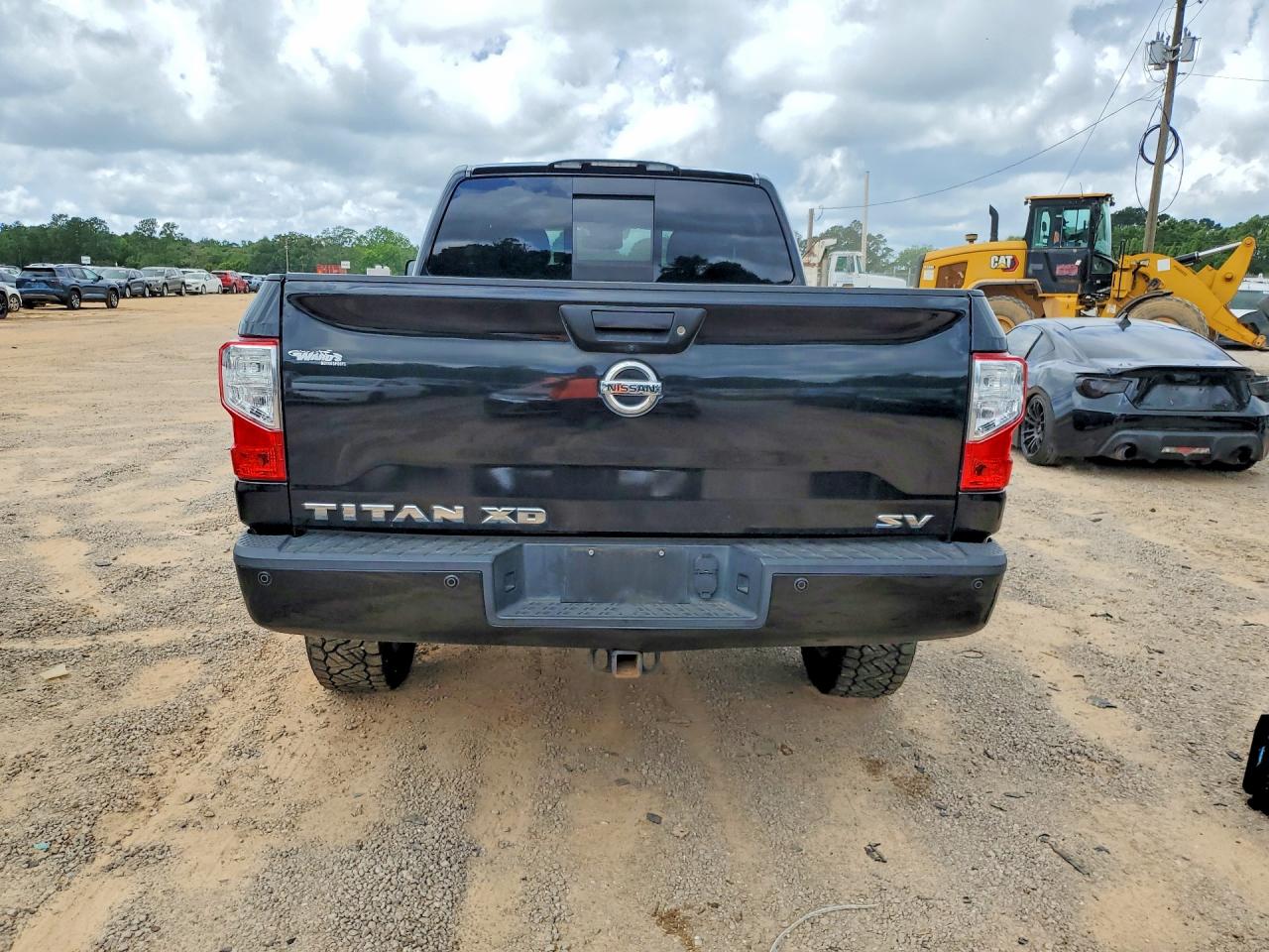 Nissan Titan S
