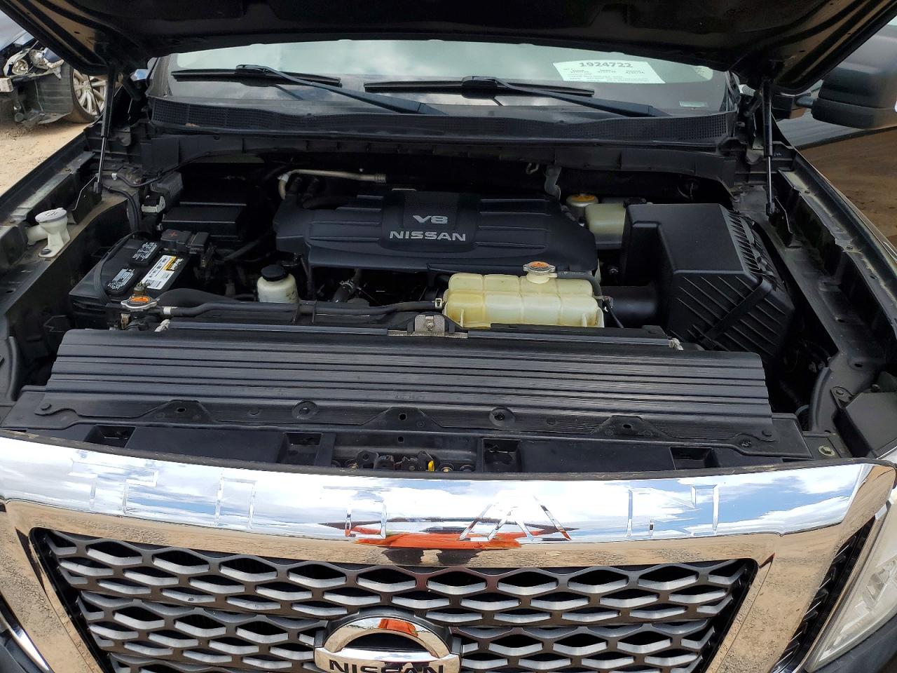 Nissan Titan S