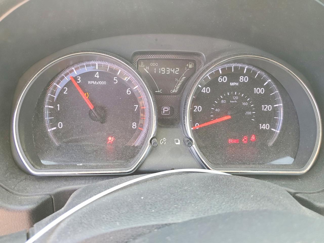 Nissan Versa 1.6 Sv