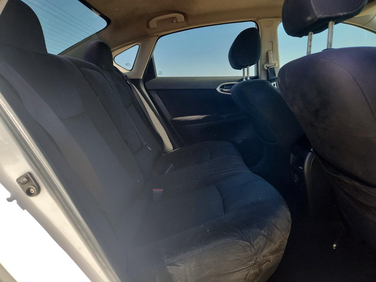Nissan Sentra S