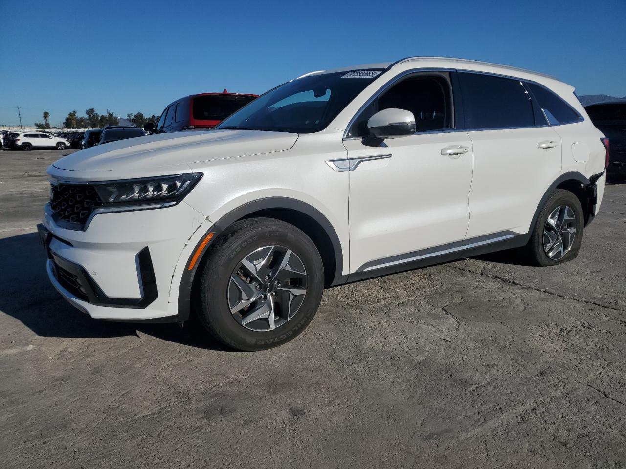 Salvage Kia Sorento Image