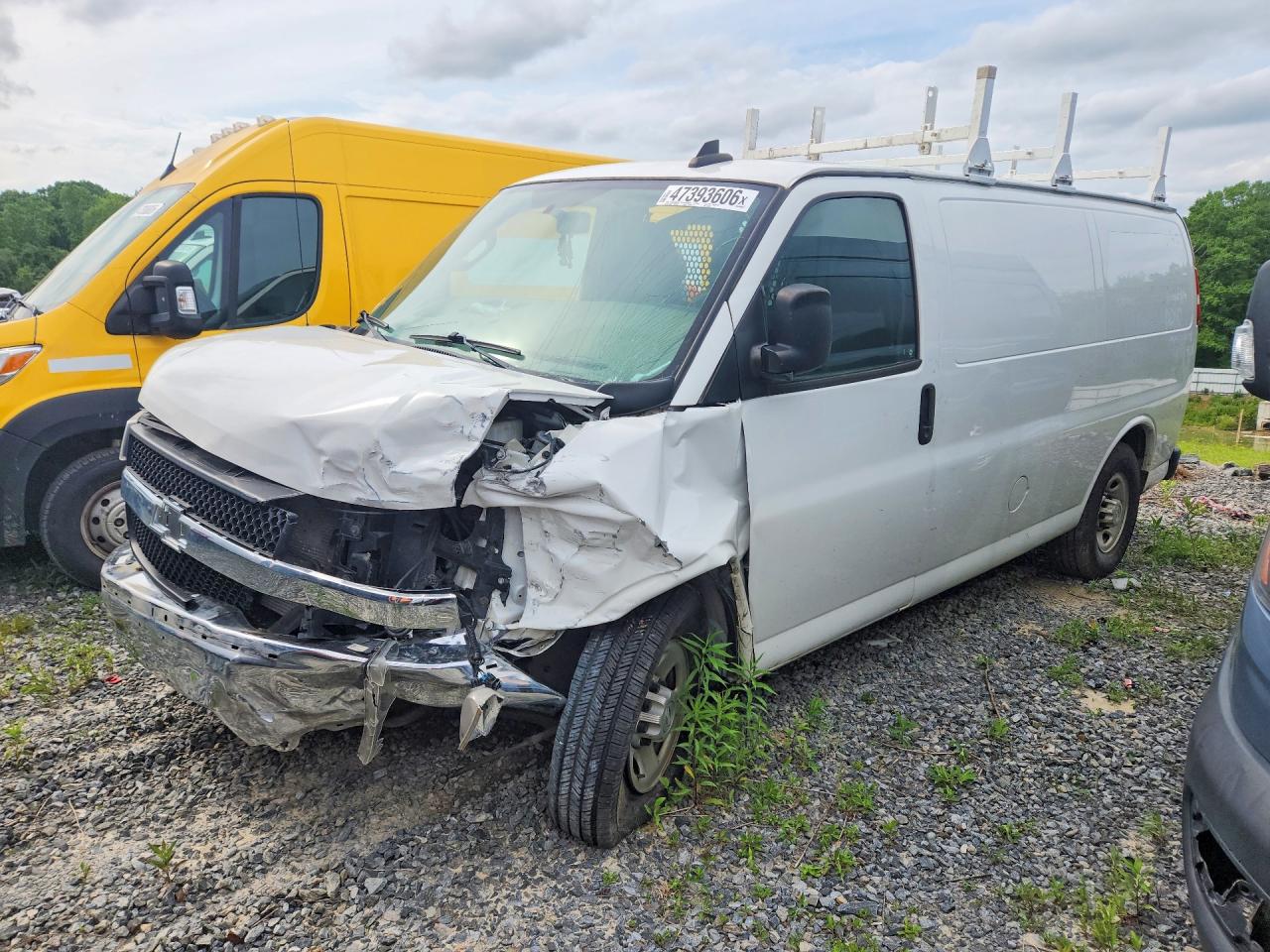 Salvage Chevrolet Express Image
