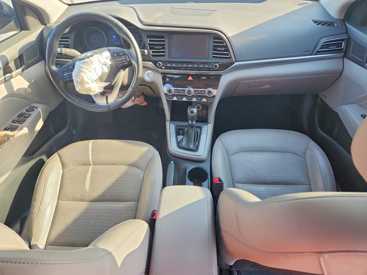 Hyundai ELANTRA Limited