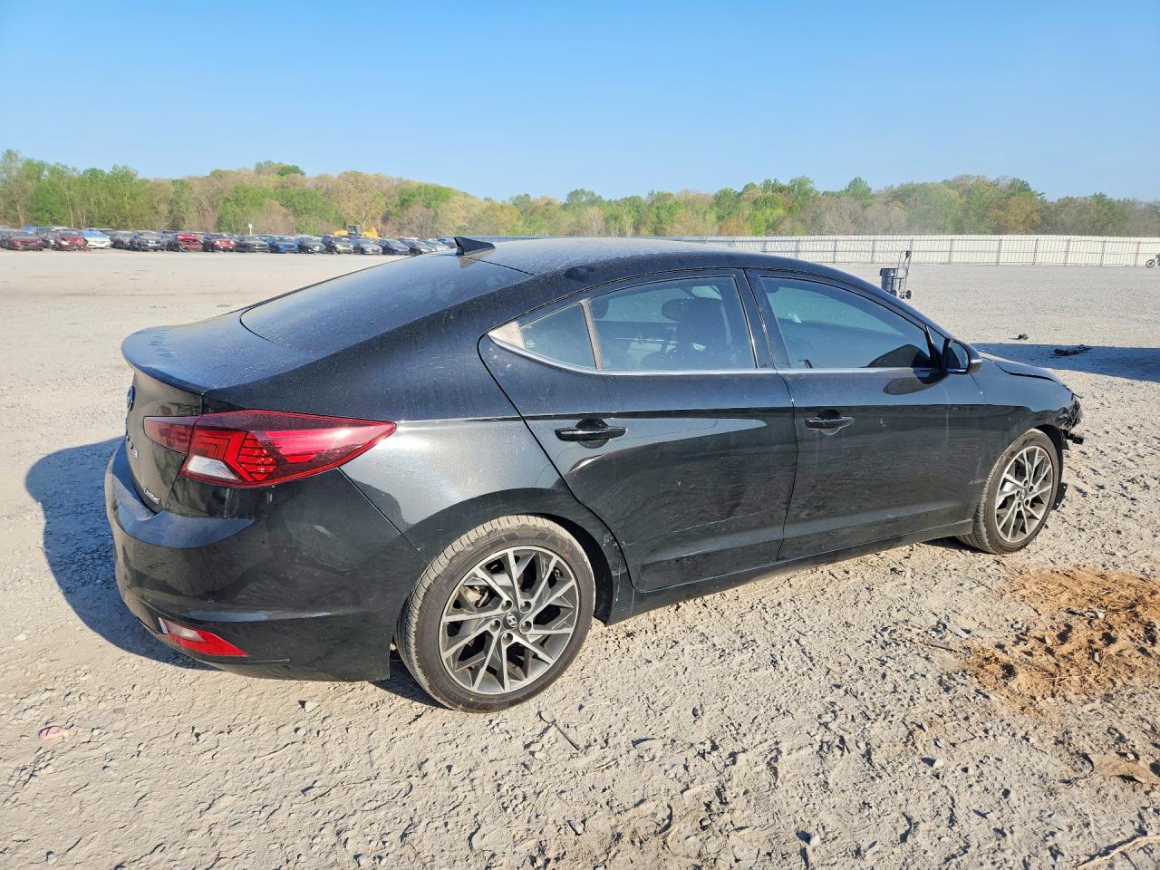 Hyundai ELANTRA Limited