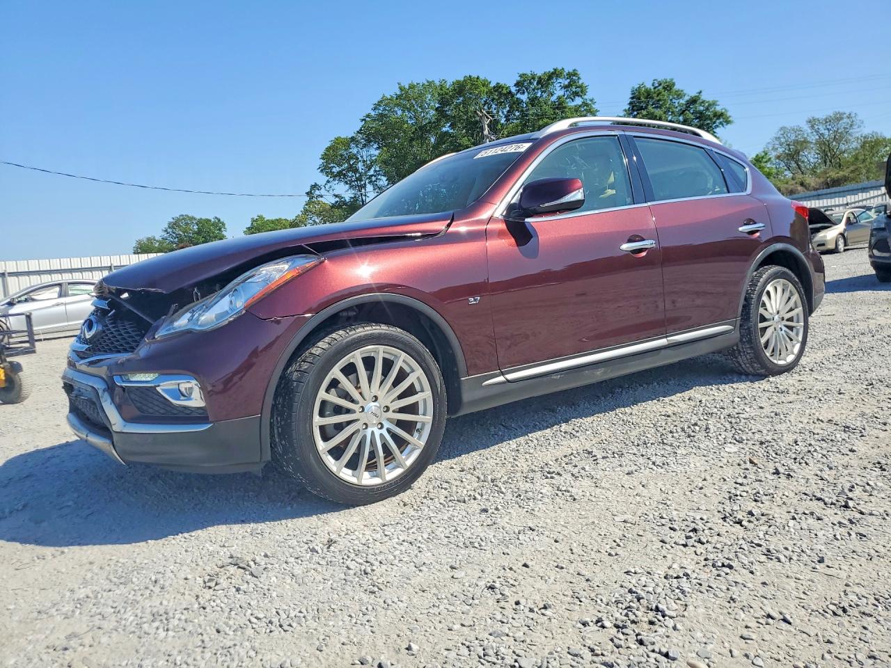 Salvage INFINITI Qx Image