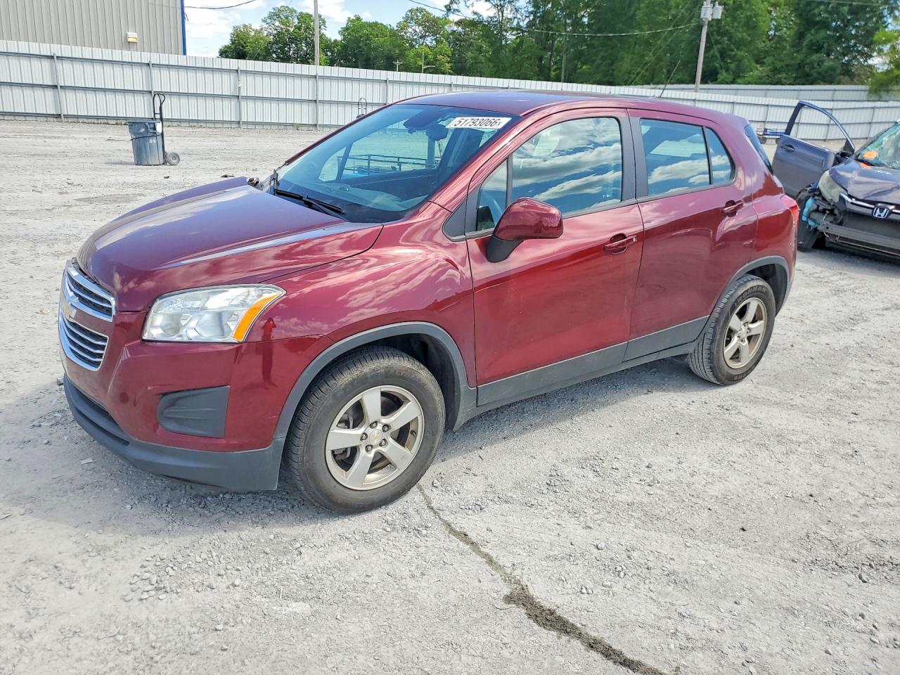 Salvage Chevrolet Trax Image