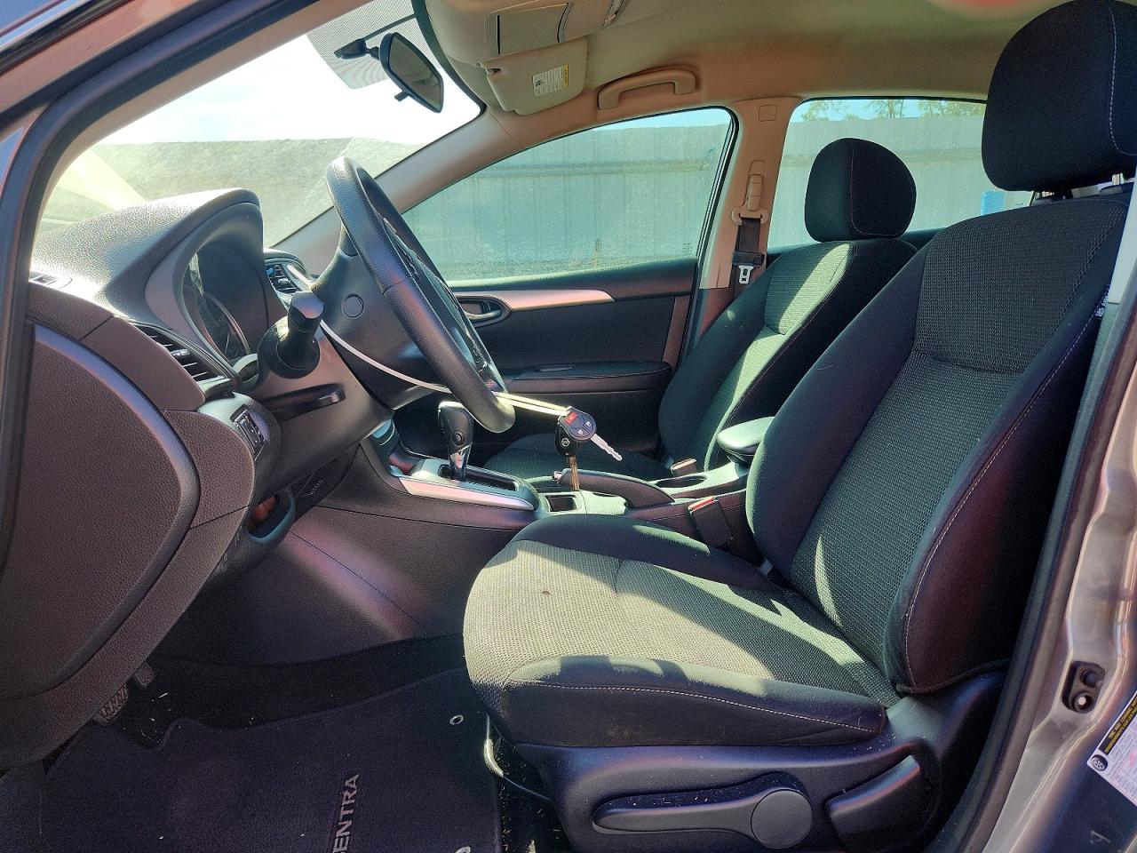 Nissan Sentra S