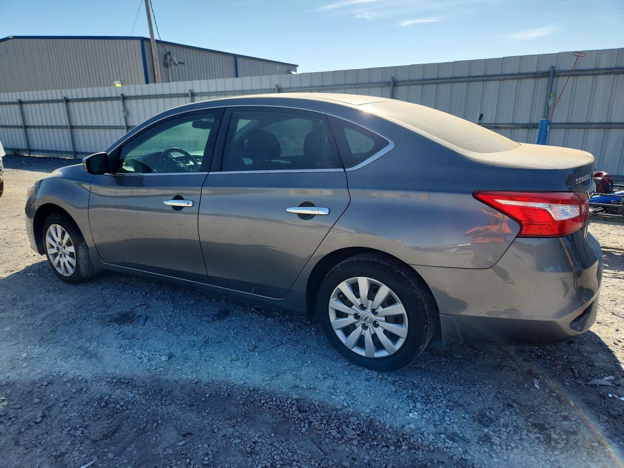Nissan Sentra S