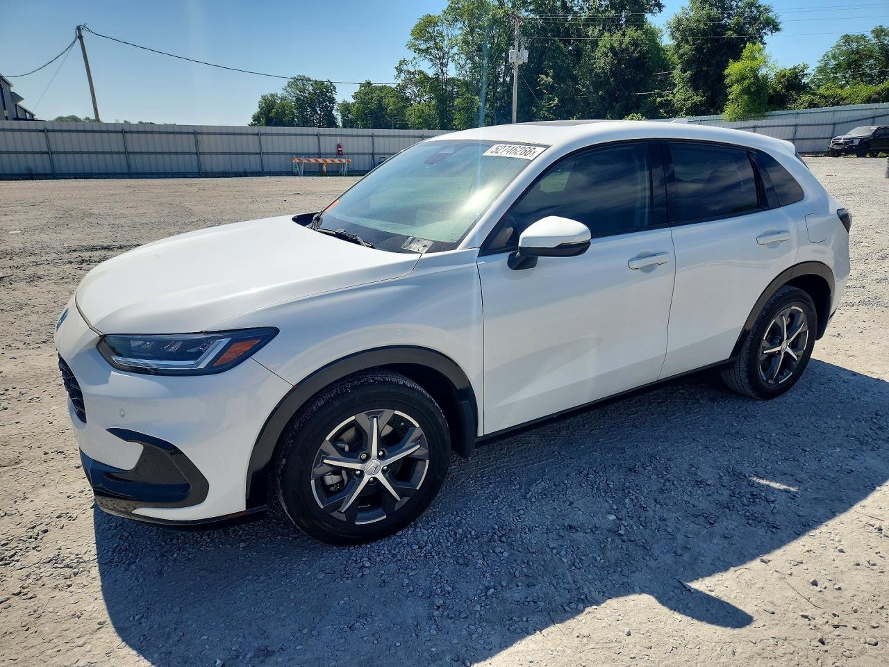 Salvage Honda HR-V Image