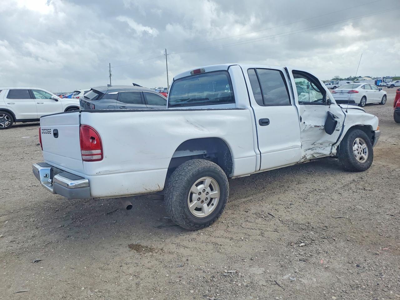 Dodge Dakota Quad Slt