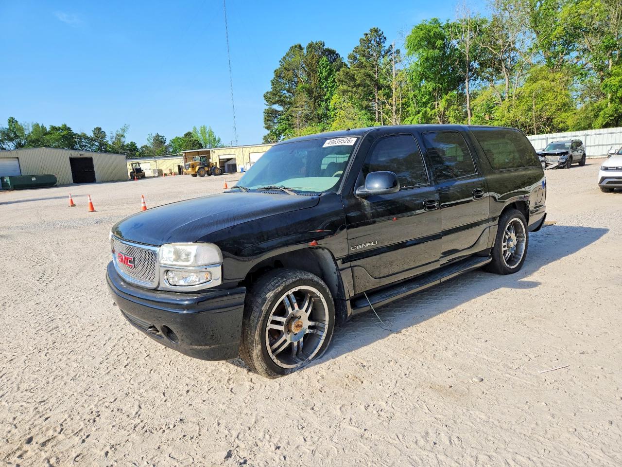 Salvage GMC Denali Image