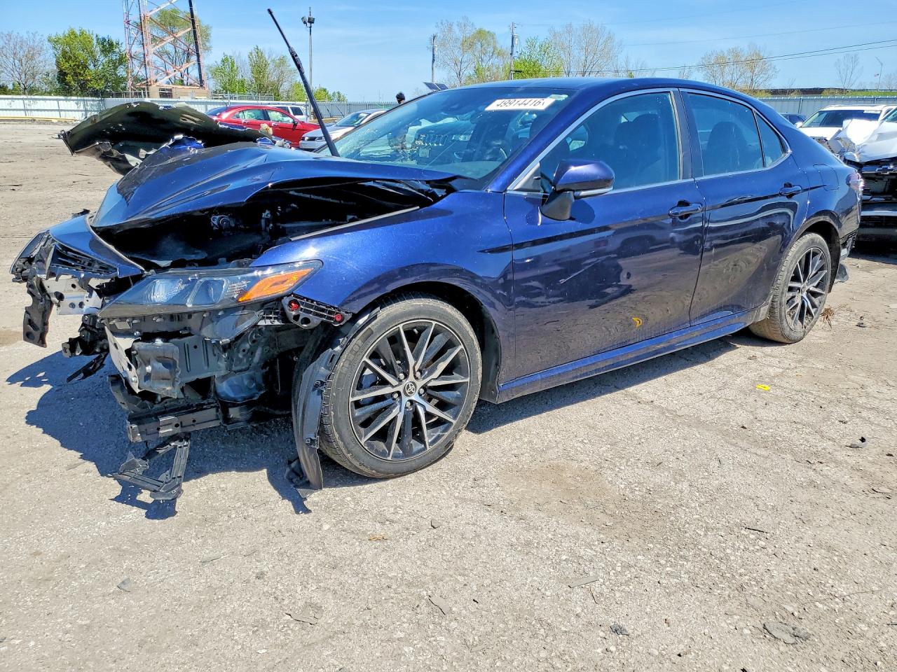 Salvage Toyota Camry Image