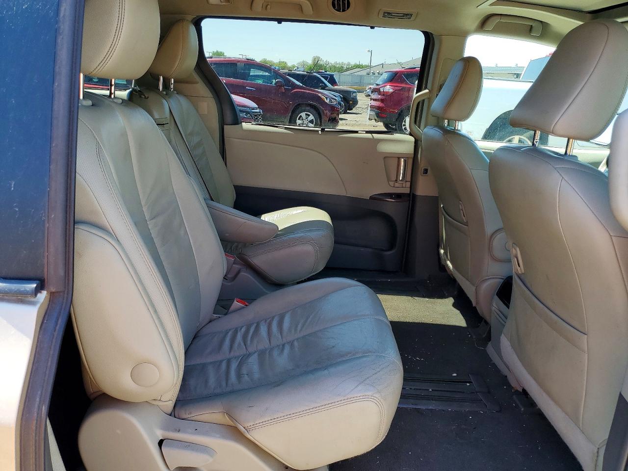 Toyota Sienna Xle 8-passenger