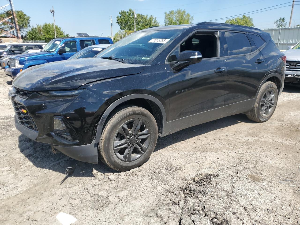 Salvage Chevrolet Blazer Image