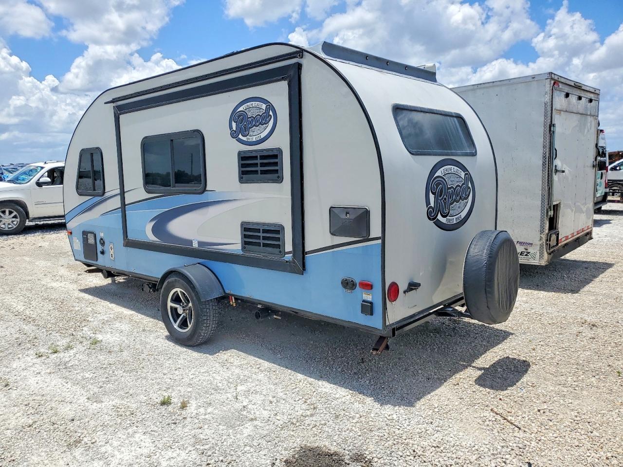 Forest River R-pod
