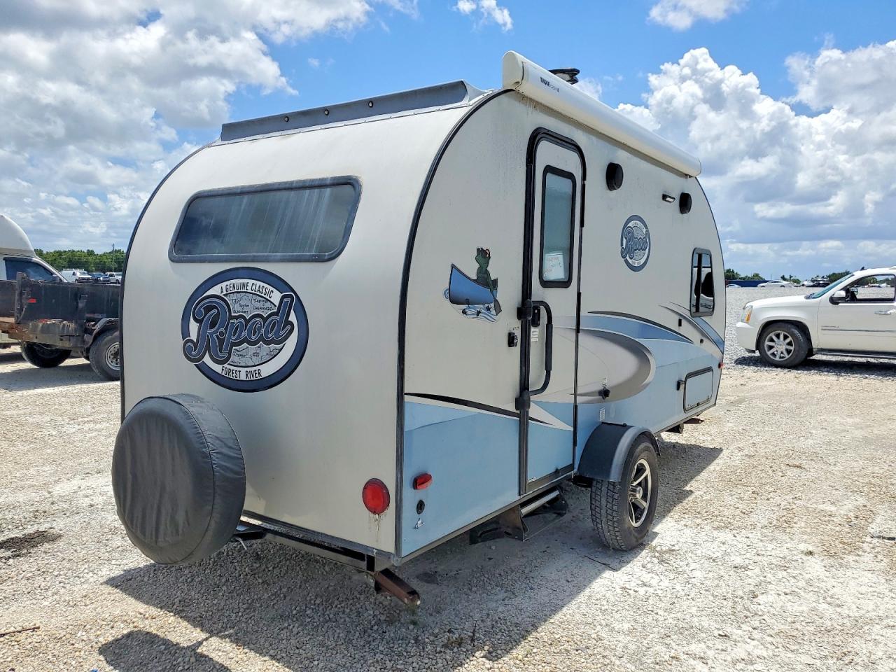 Forest River R-pod