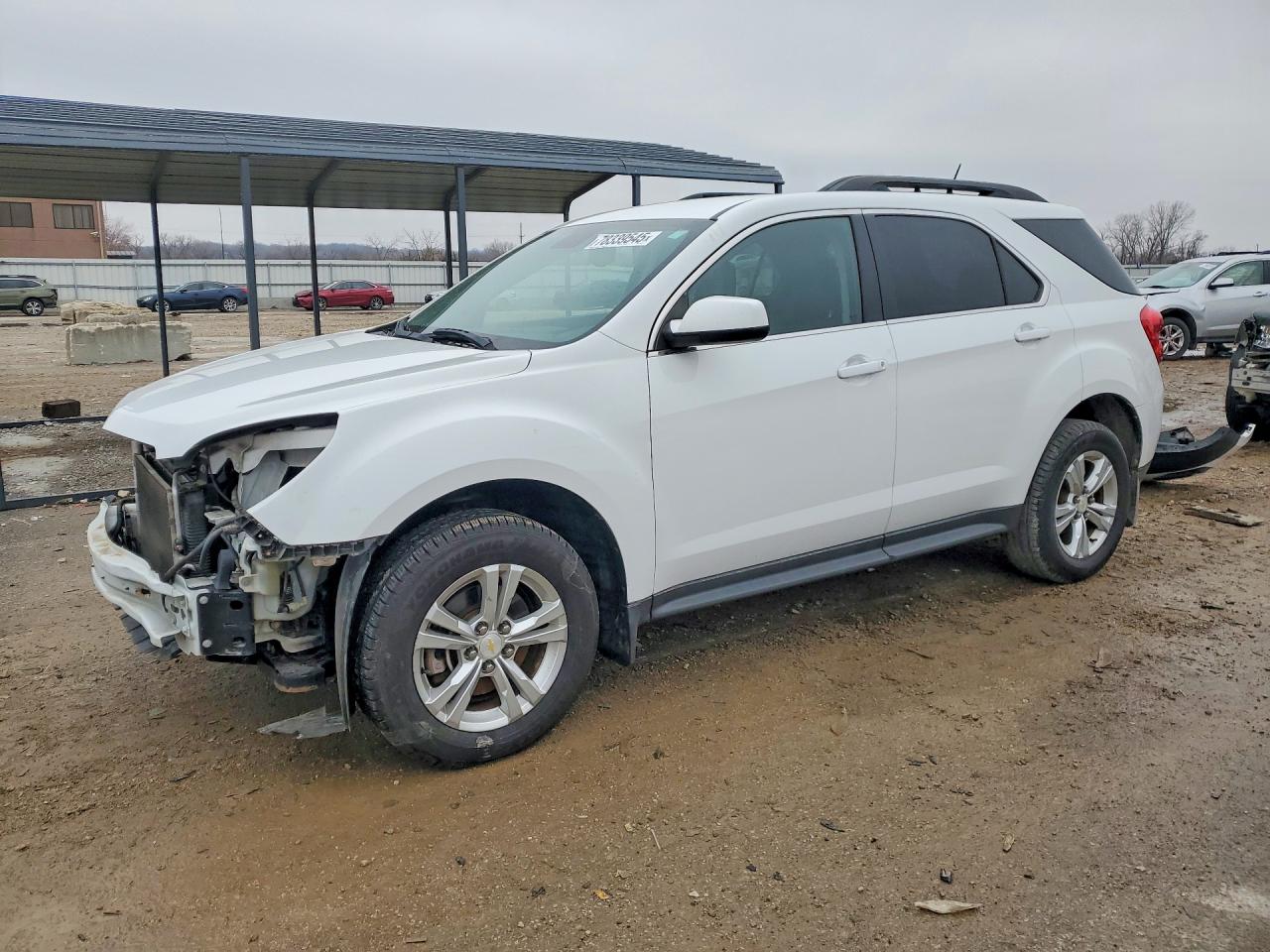 Salvage Chevrolet Equinox Image