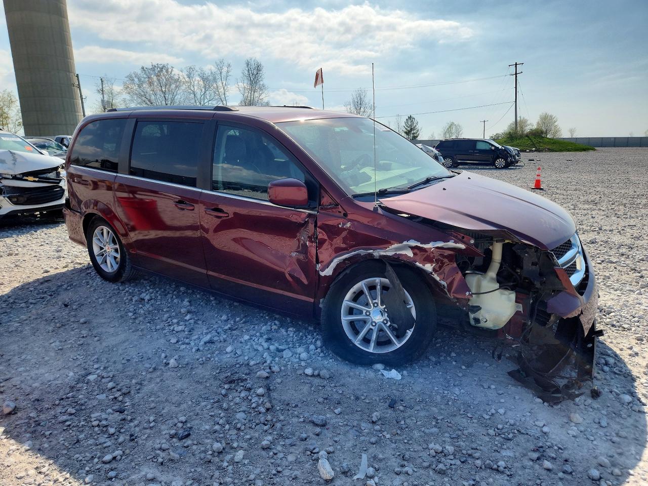 Dodge Caravan Sxt