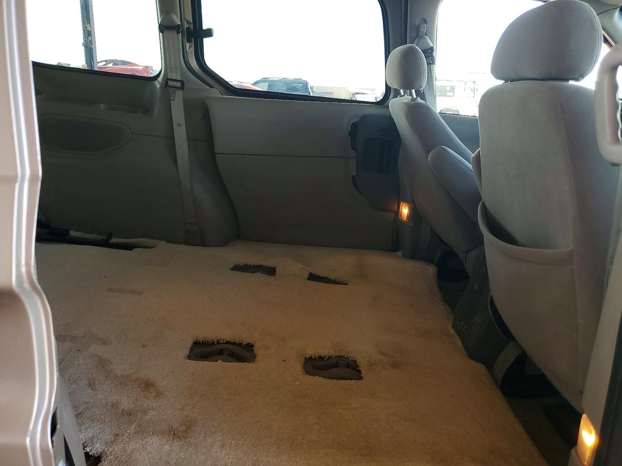 Nissan Quest Gxe