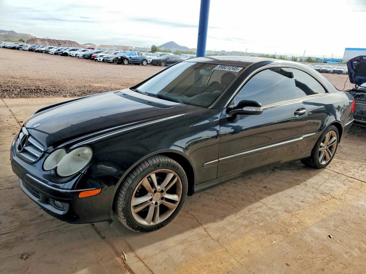 Salvage Mercedes-Benz Clk-class Image