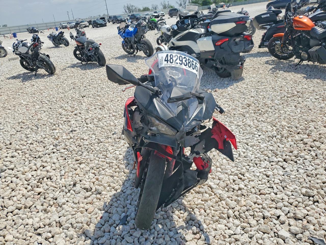 Kawasaki Ex A