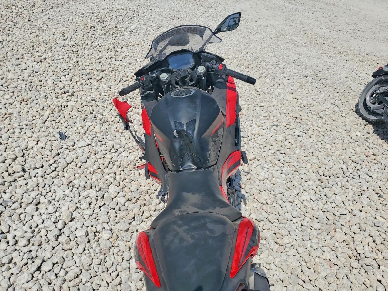 Kawasaki Ex A
