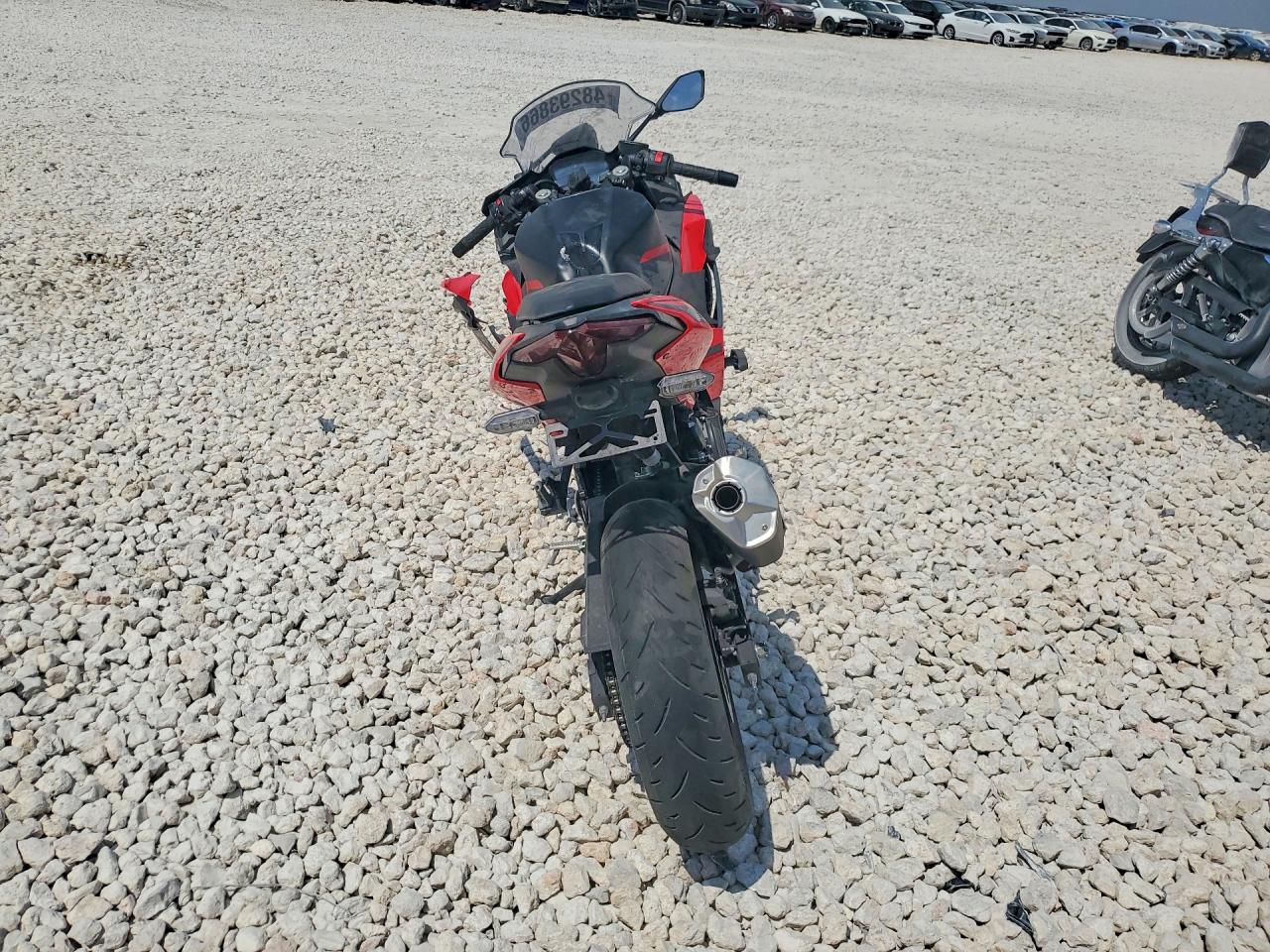 Kawasaki Ex A