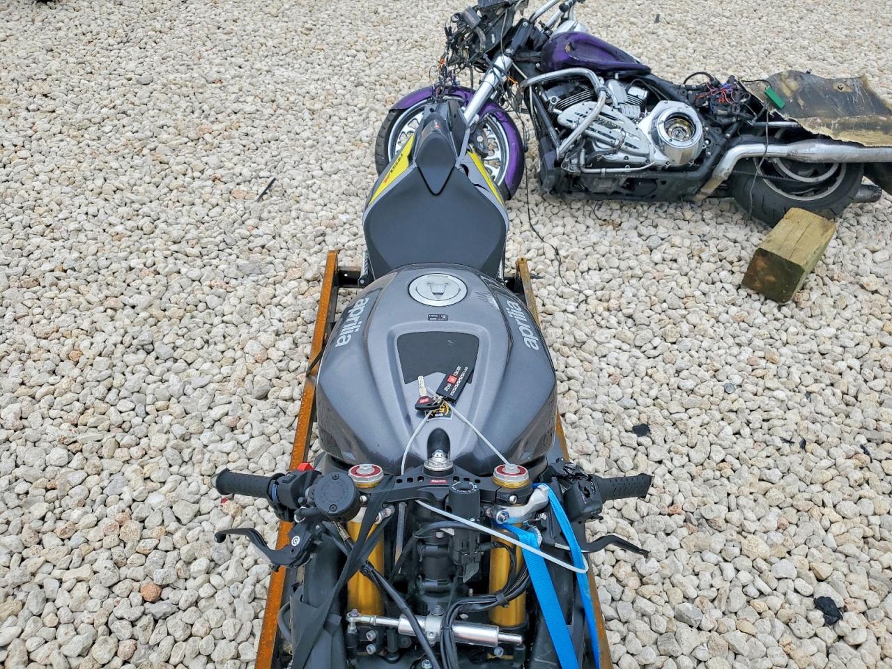 Aprilia Motorcycle 1100