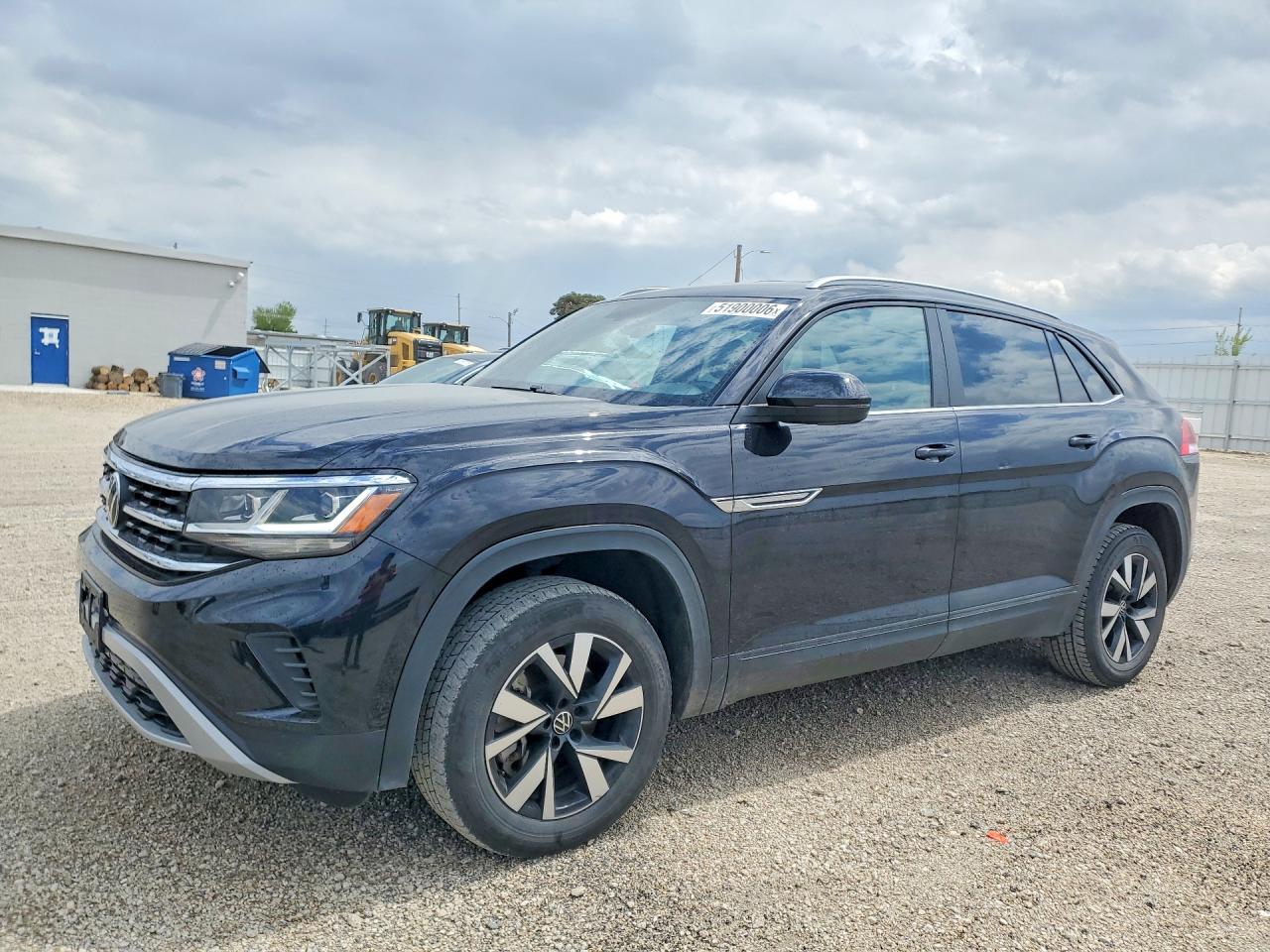 Salvage Volkswagen Atlas Image