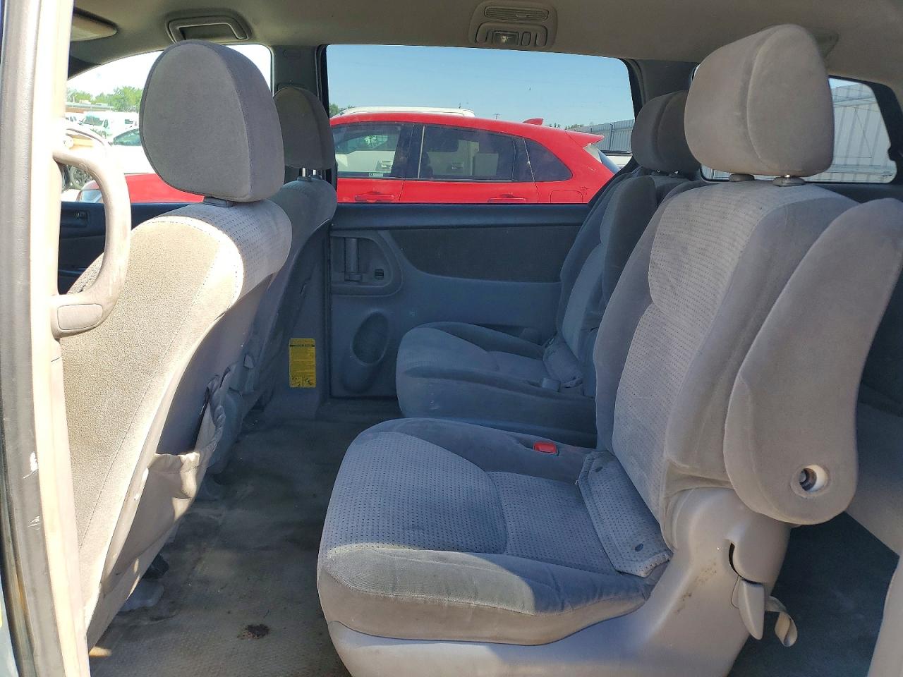 Toyota Sienna Le 7 Passenger