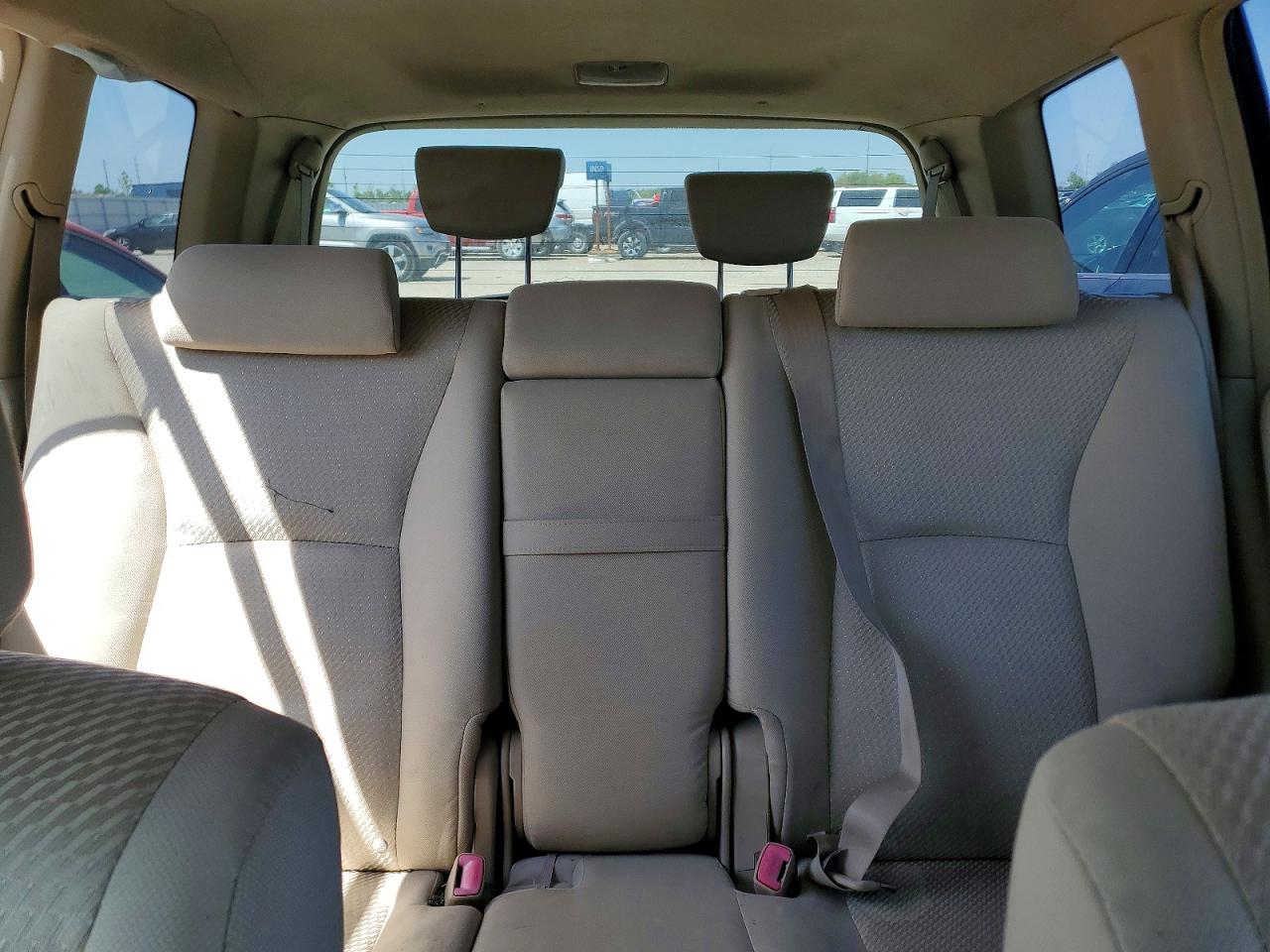 Toyota Highlander Base