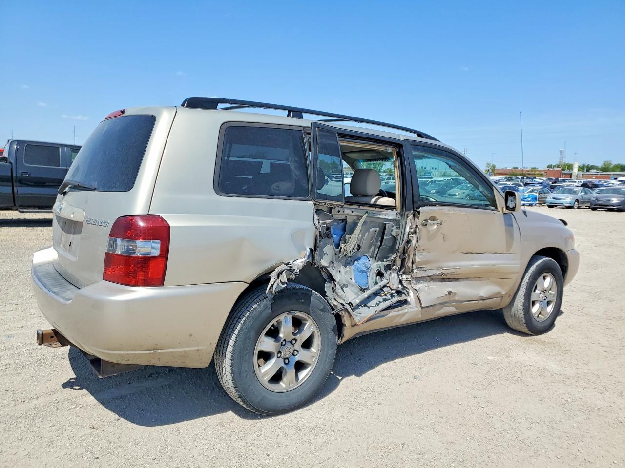 Toyota Highlander Base