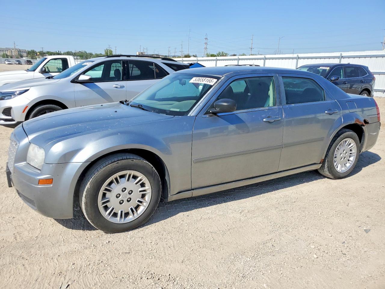 Salvage Chrysler 300 Image