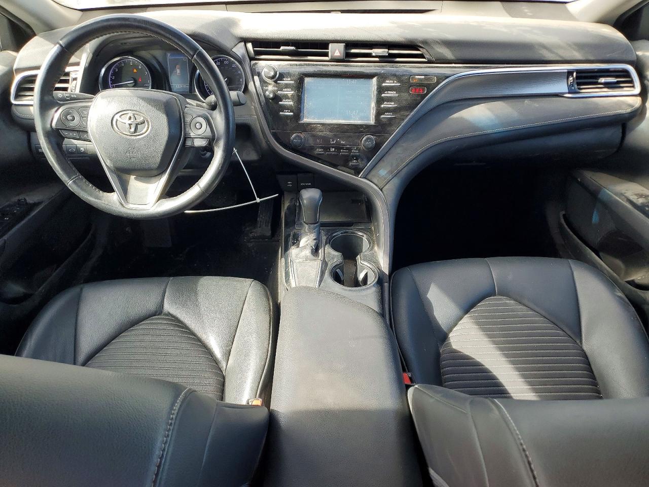 Toyota Camry L