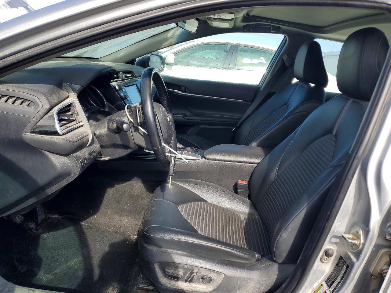 Toyota Camry L