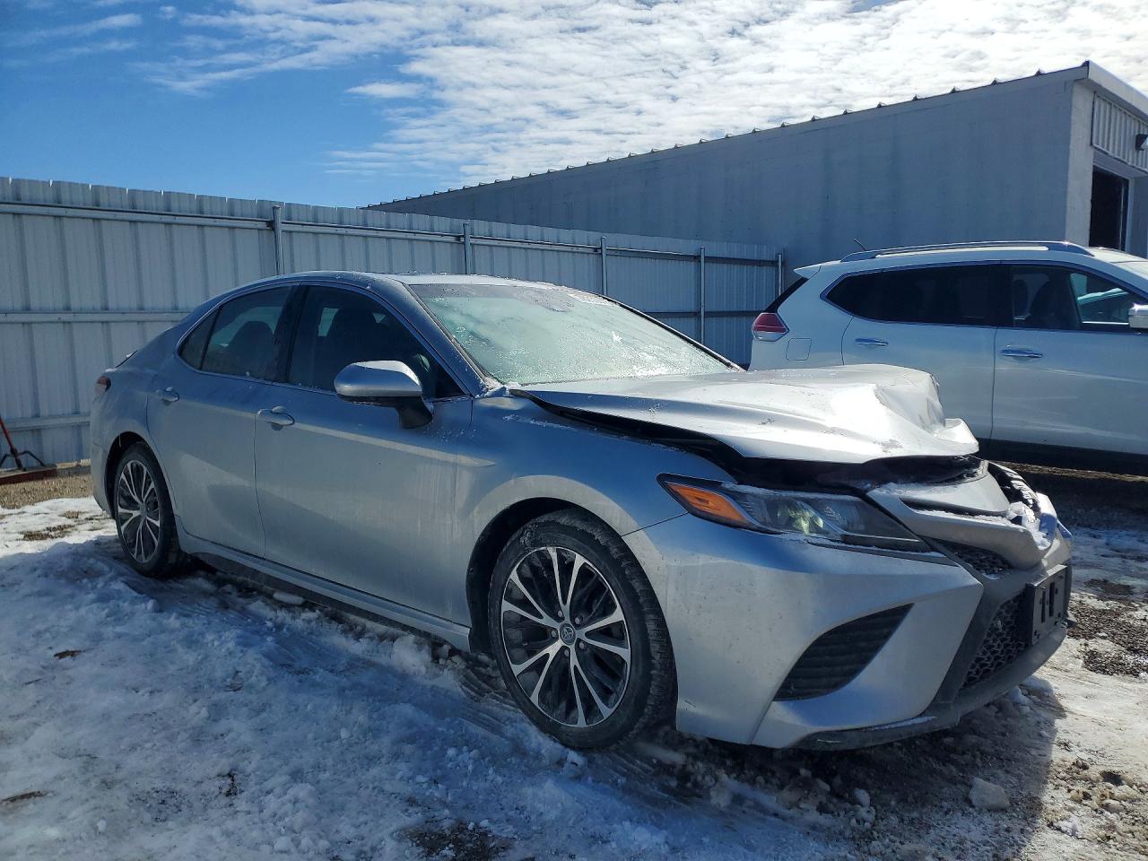 Toyota Camry L