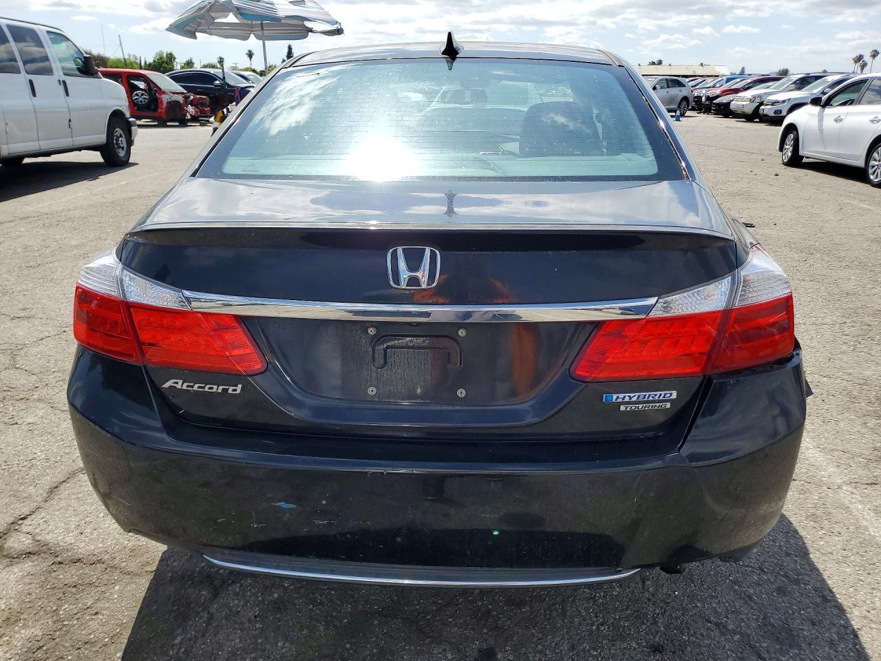 Honda Accord Touring Hybrid