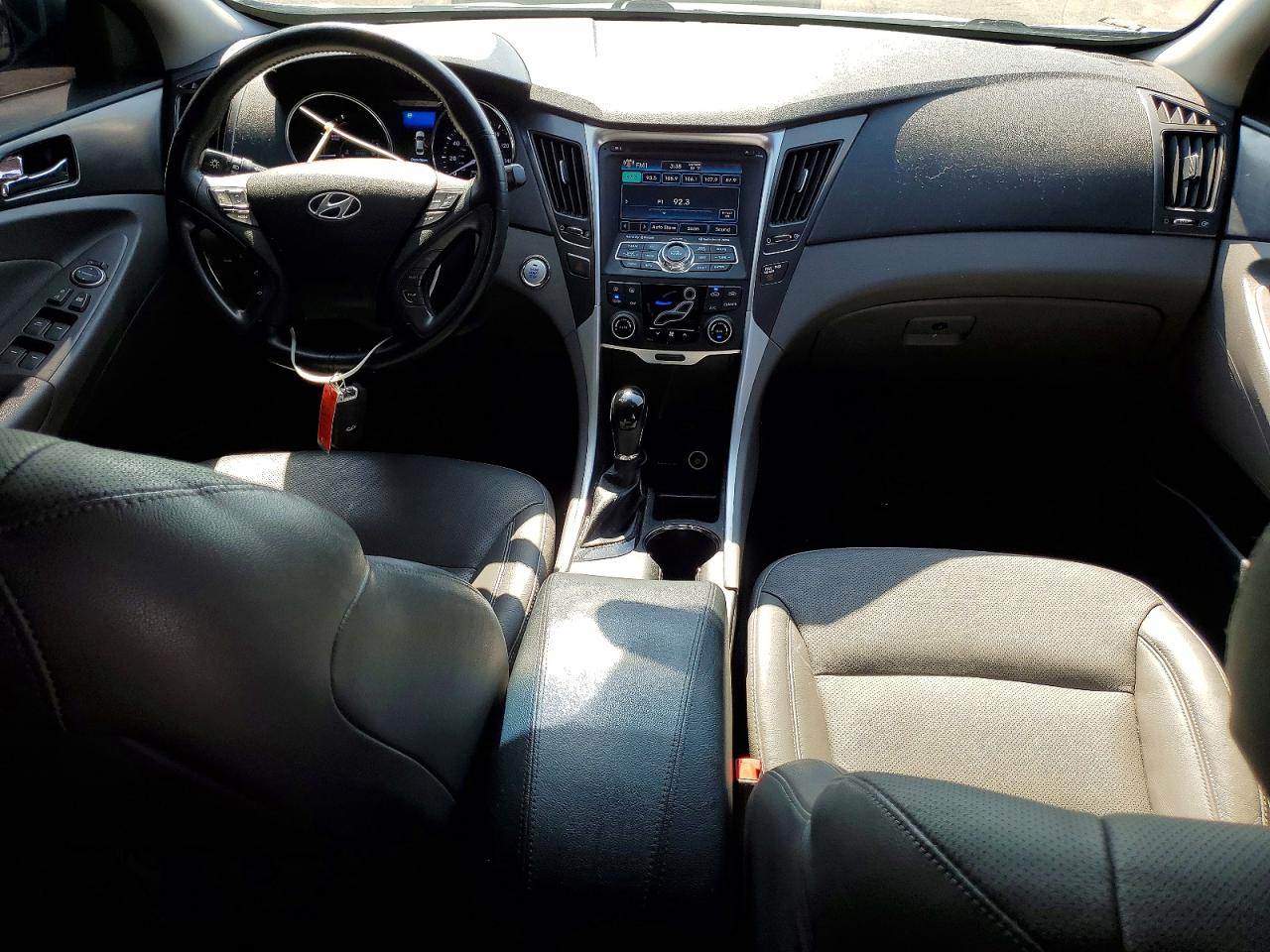 Hyundai SONATA Hybrid