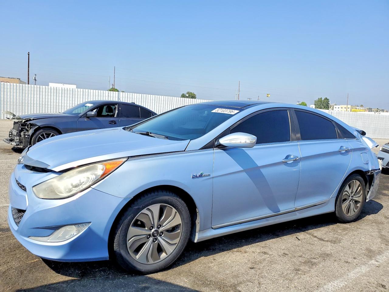Salvage Hyundai SONATA Image
