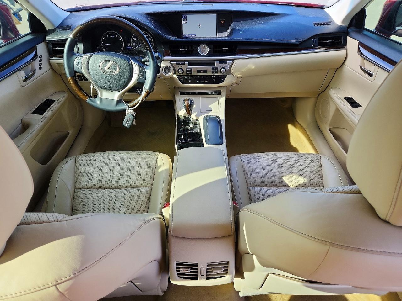 Lexus Es Base
