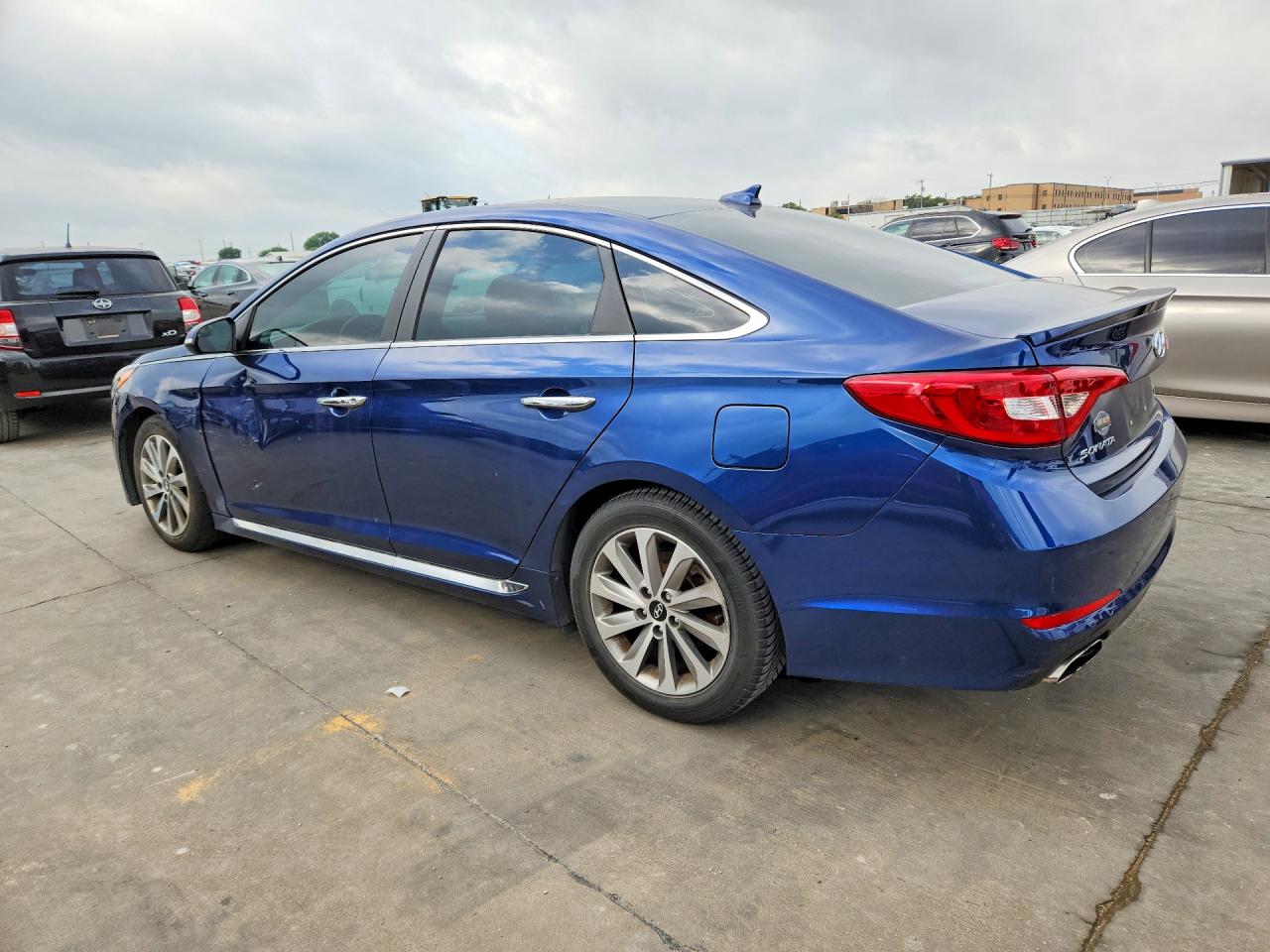 Hyundai SONATA Sport