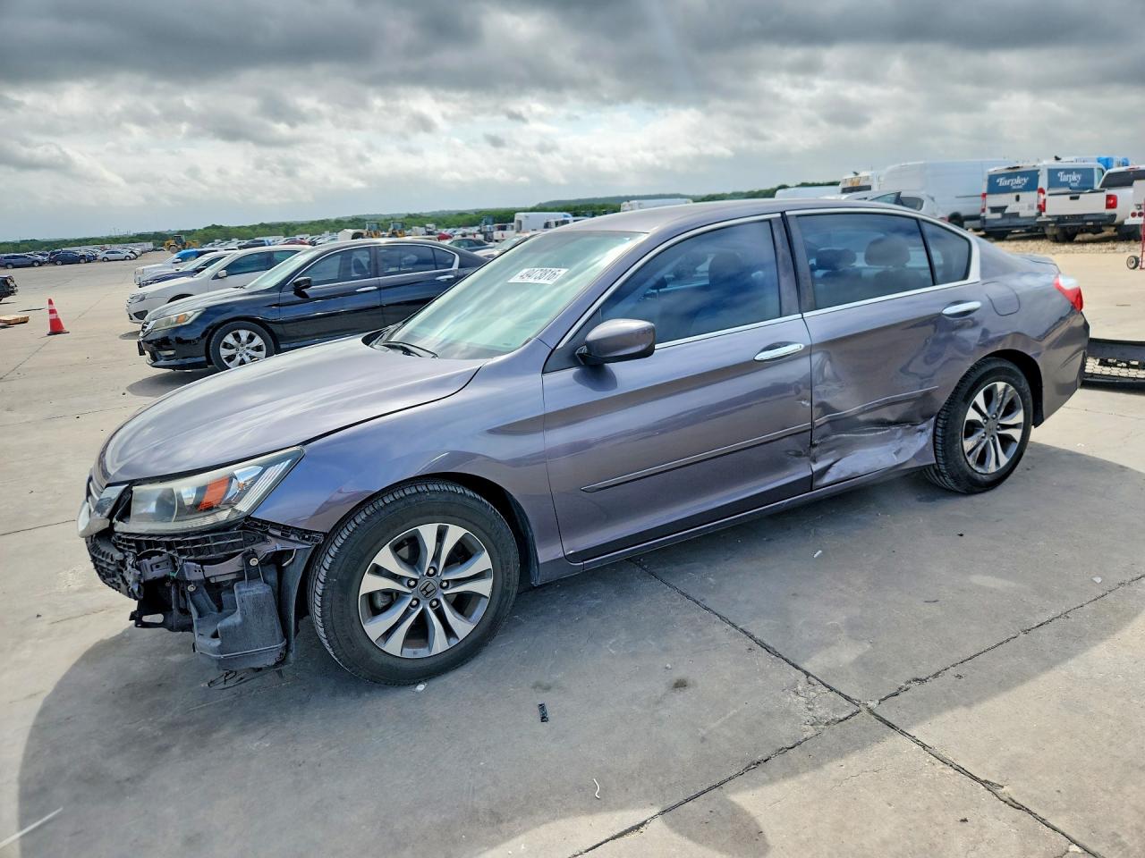 Salvage Honda Accord Image